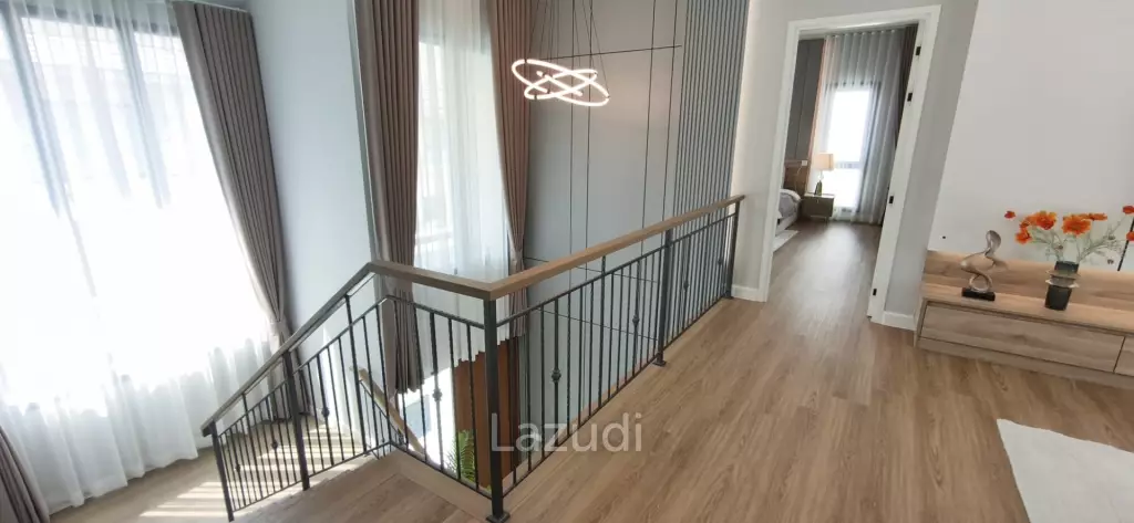 Ultra-Luxury 2-Story Pool Villa for Rent at The Lavish