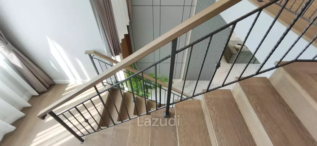 Ultra-Luxury 2-Story Pool Villa for Rent at The Lavish