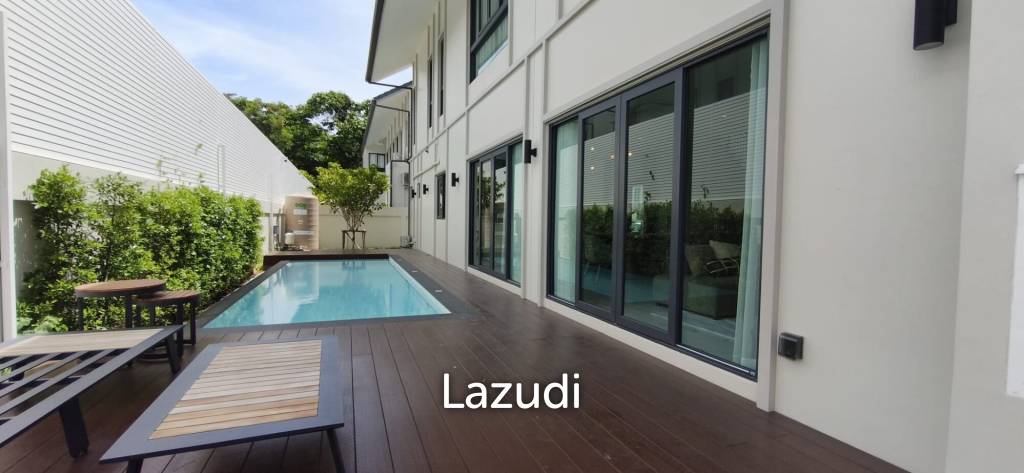 Ultra-Luxury 2-Story Pool Villa for Rent at The Lavish