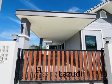 privater Pool / 3 Schlafzimmer / voll möbliert