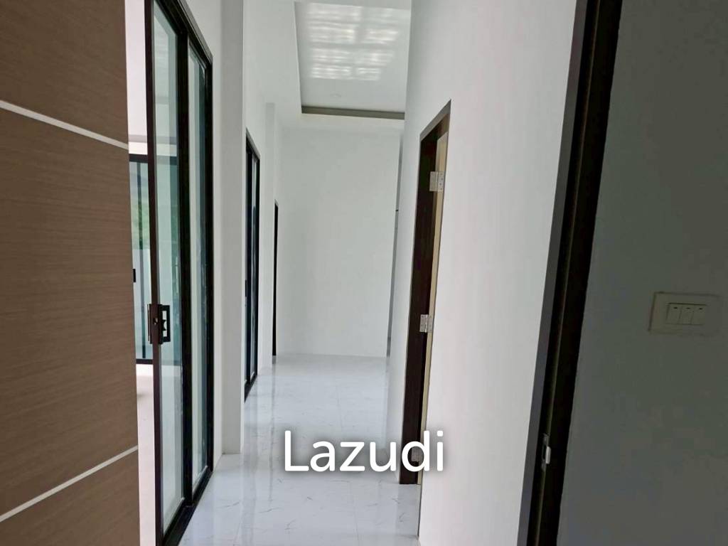 123 sqm Modern 3 BR Villa with Pool in Soi 102