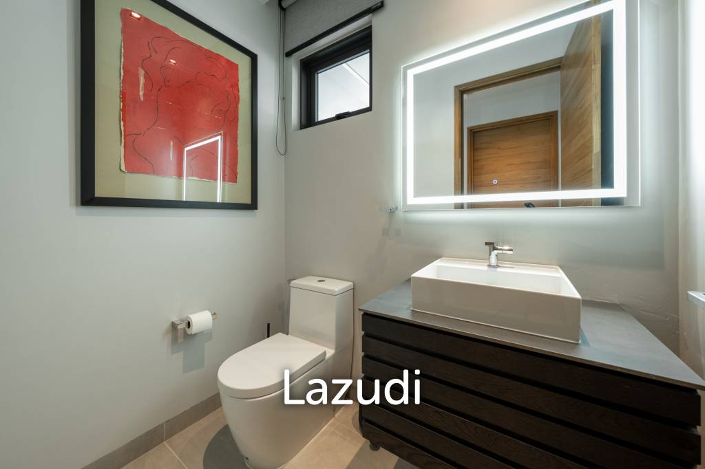 Modern Luxury 3-Bedroom Pool Villa for Sale in Thalang