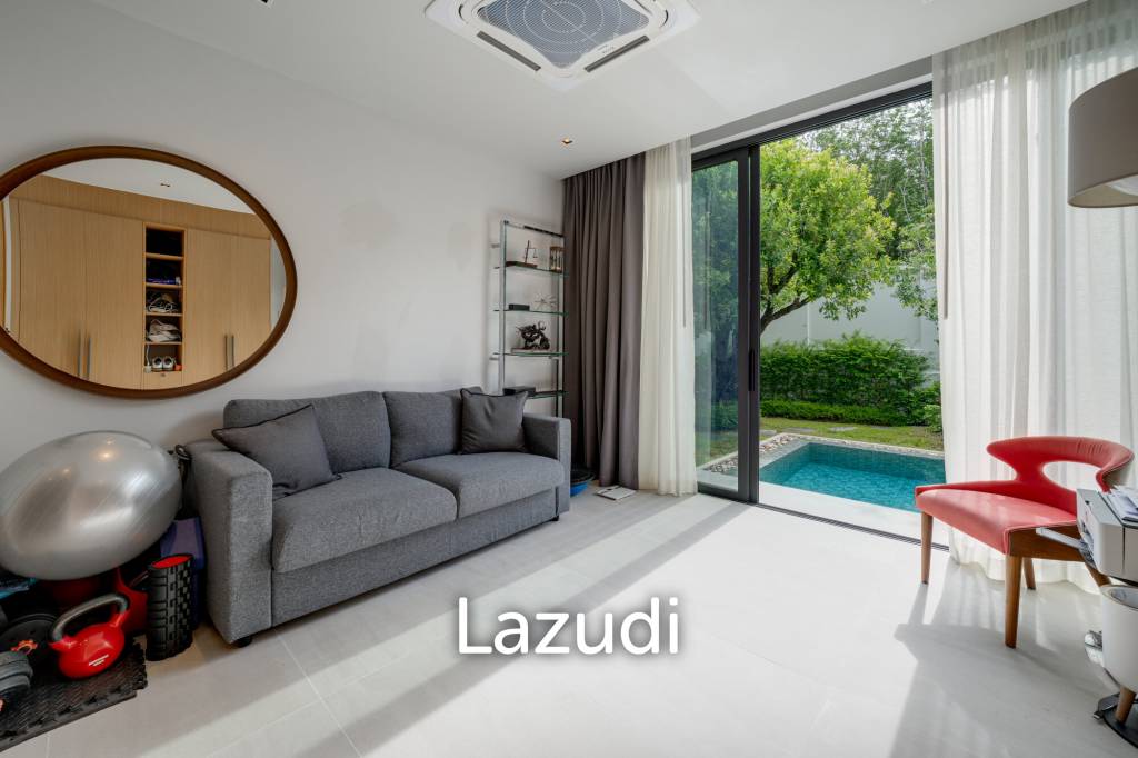 Modern Luxury 3-Bedroom Pool Villa for Sale in Thalang