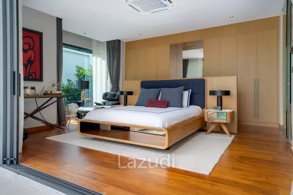Modern Luxury 3-Bedroom Pool Villa for Sale in Thalang