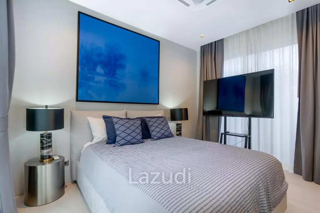 Modern Luxury 3-Bedroom Pool Villa for Sale in Thalang