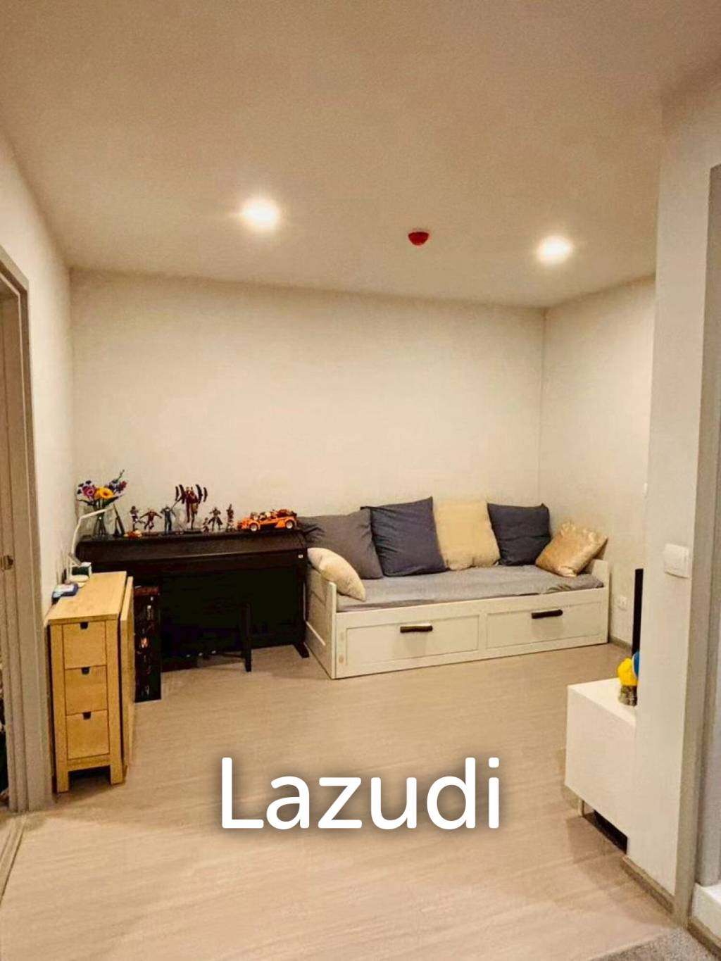 35 sqm condo Aspire Asoke-Ratchada Din Daeng Bangkok