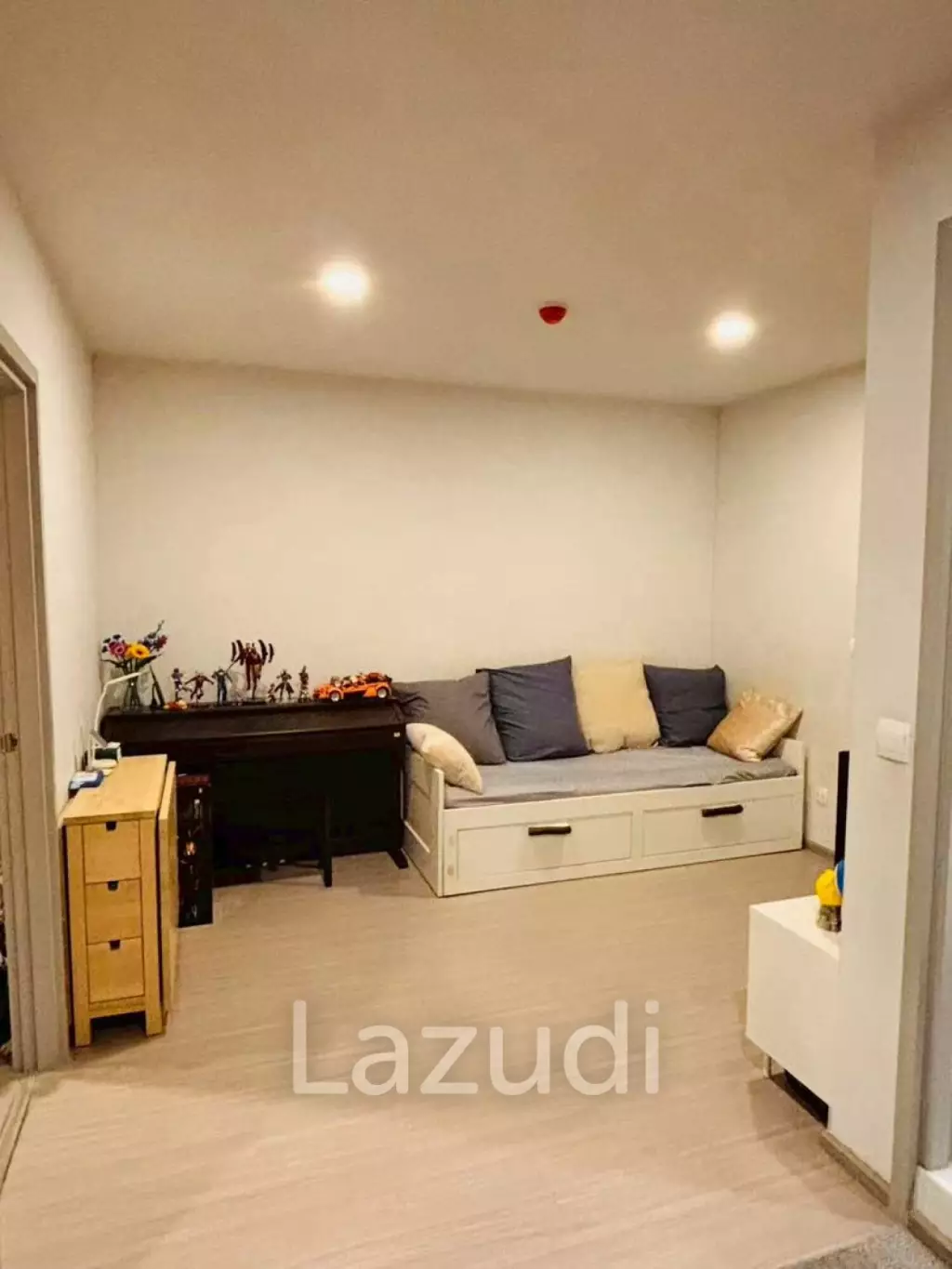35 sqm condo Aspire Asoke-Ratchada Din Daeng Bangkok