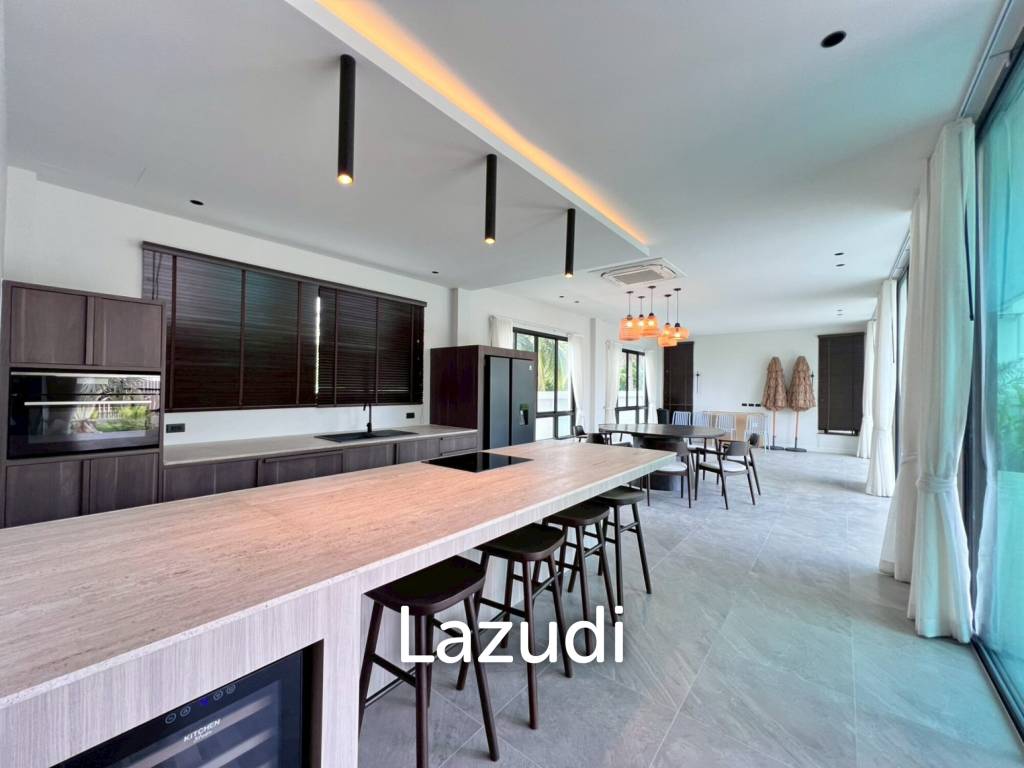 220 sqm Pool Villa Mountain Views in Sam Roi Yot