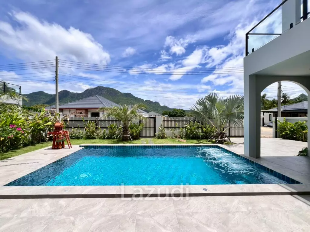220 sqm Pool Villa Mountain Views in Sam Roi Yot