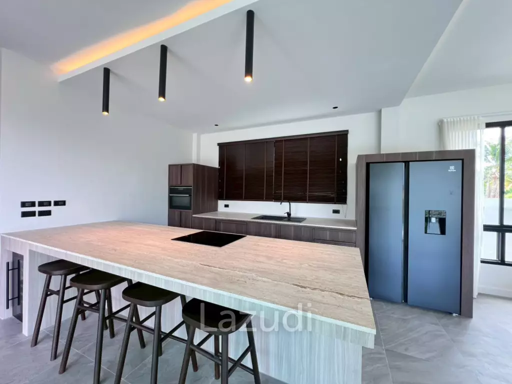 220 sqm Pool Villa Mountain Views in Sam Roi Yot