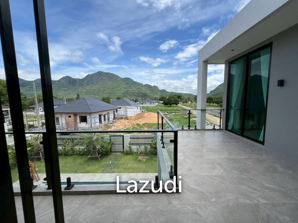 220 sqm Pool Villa Mountain Views in Sam Roi Yot