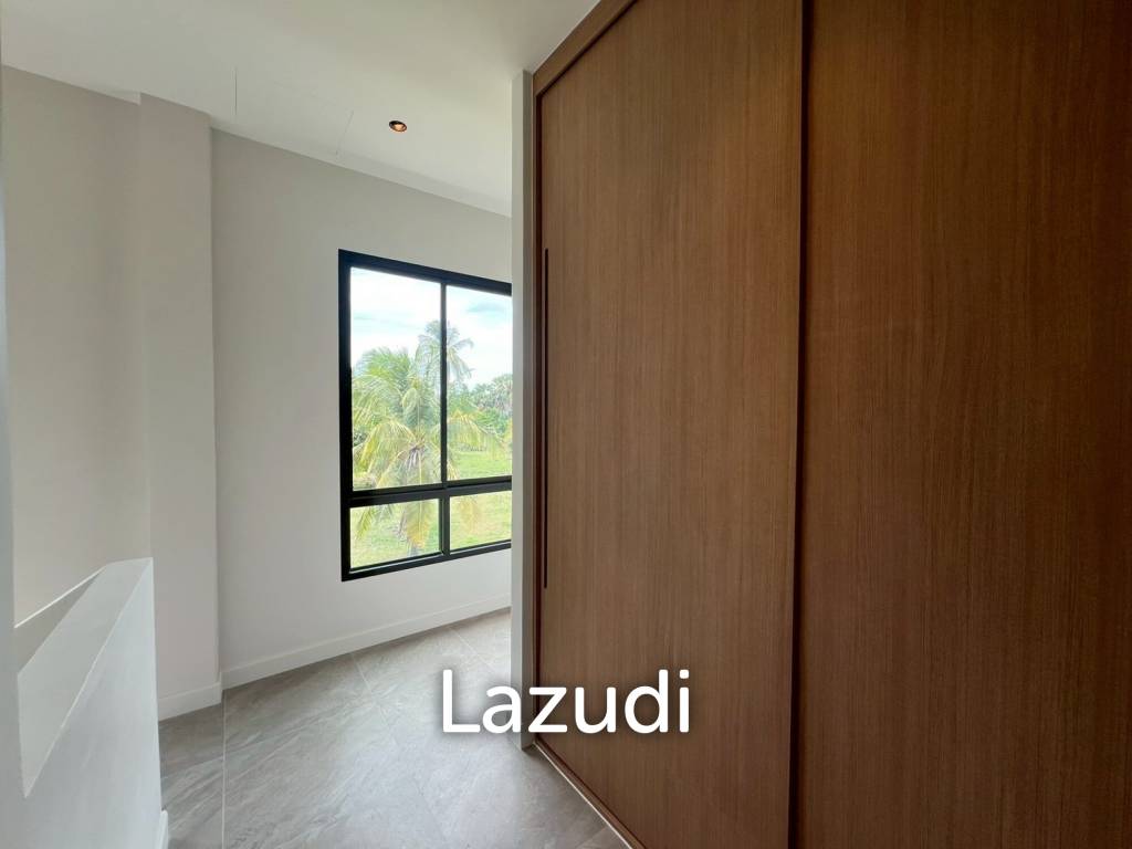 220 sqm Pool Villa Mountain Views in Sam Roi Yot