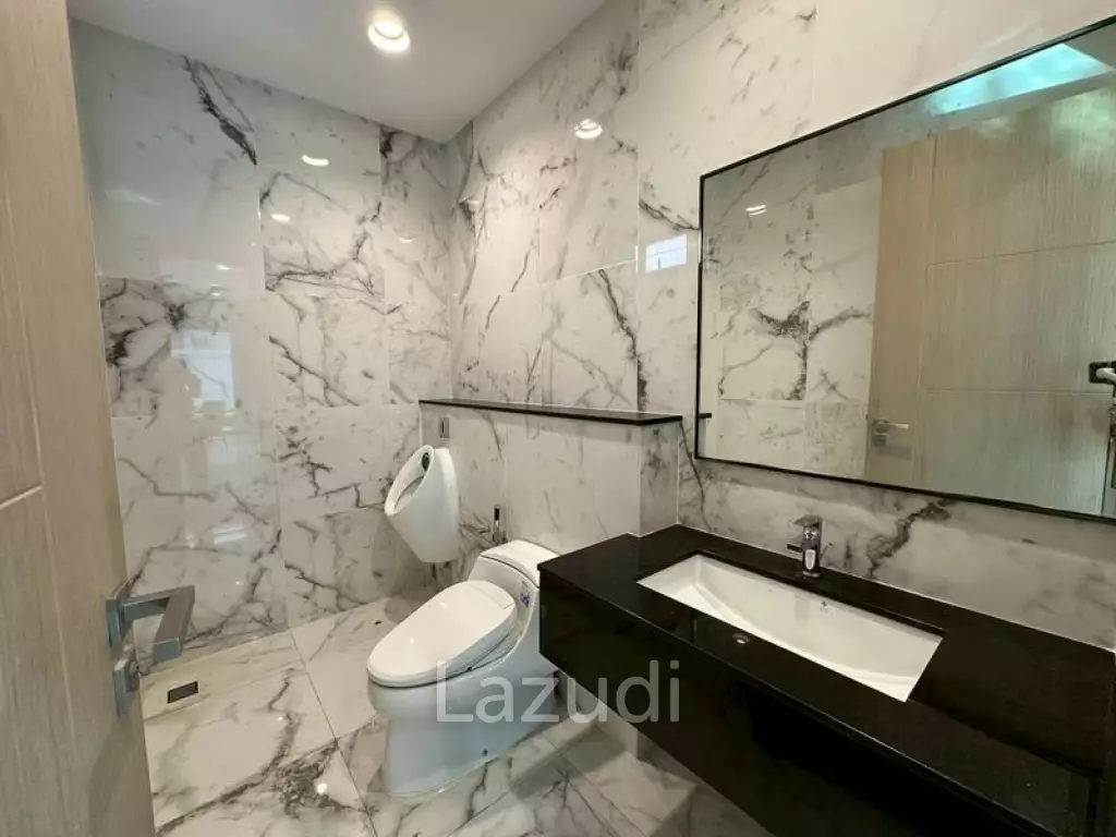 บ้านเดี่ยวหรู 412 ตร.ม. ย่านคลองเจ้าคุณสิงห์ วังทองหลาง