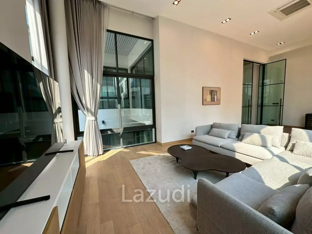 บ้านเดี่ยวหรู 412 ตร.ม. ย่านคลองเจ้าคุณสิงห์ วังทองหลาง