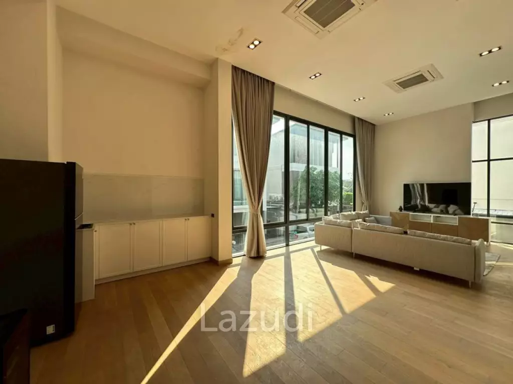 บ้านเดี่ยวหรู 412 ตร.ม. ย่านคลองเจ้าคุณสิงห์ วังทองหลาง