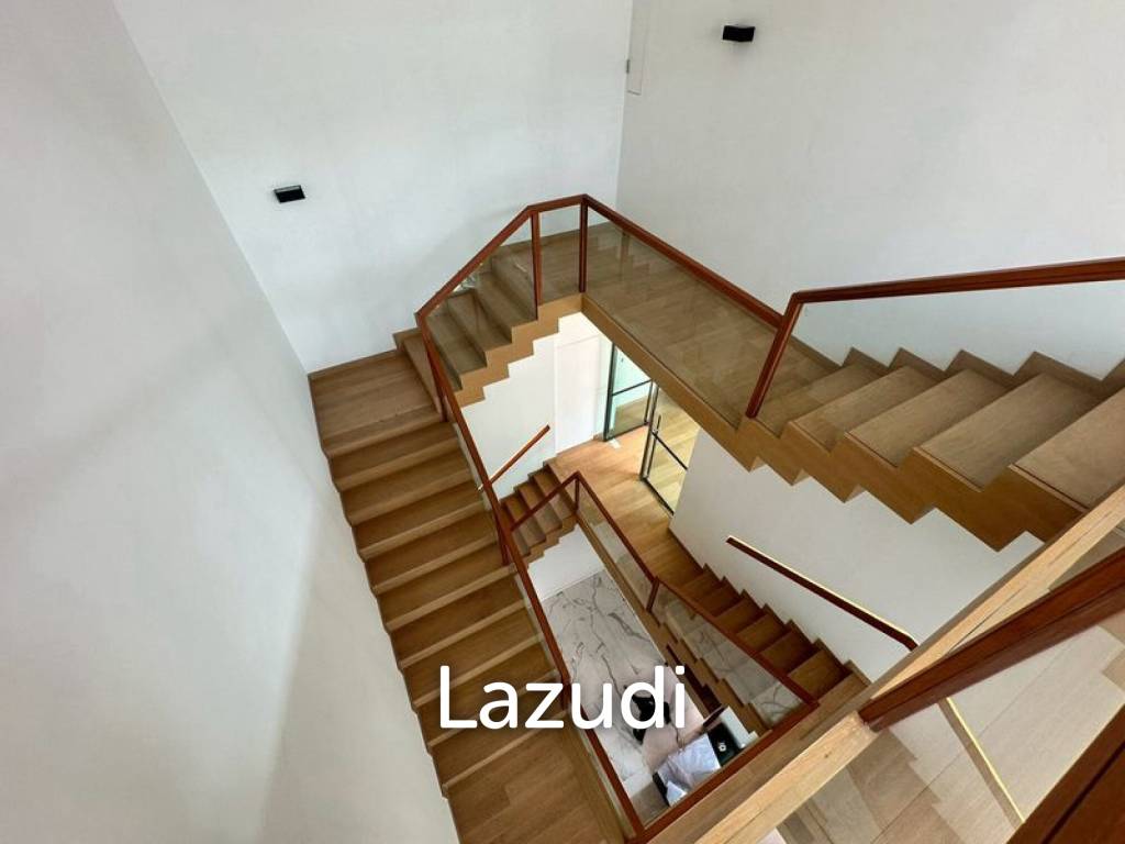 บ้านเดี่ยวหรู 412 ตร.ม. ย่านคลองเจ้าคุณสิงห์ วังทองหลาง