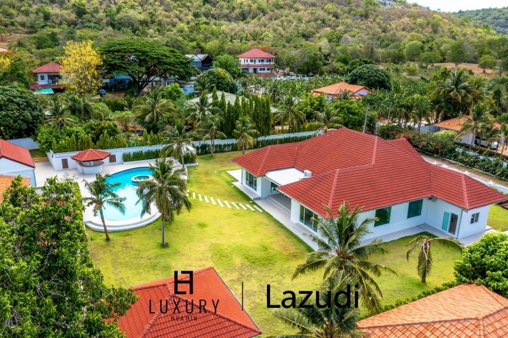 Terrain de 3 000 m² / Surface habitable de 540 m² / Emplacement exceptionnel