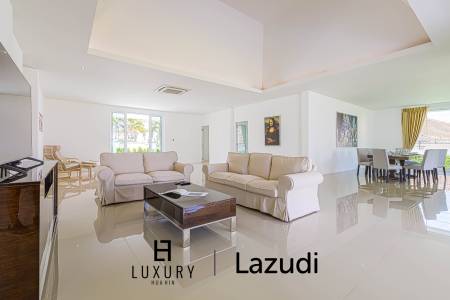Terrain de 3 000 m² / Surface habitable de 540 m² / Emplacement exceptionnel