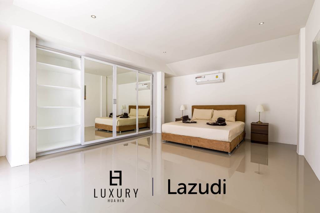 Terrain de 3 000 m² / Surface habitable de 540 m² / Emplacement exceptionnel