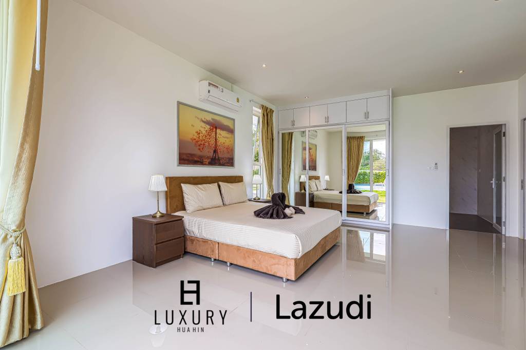 Terrain de 3 000 m² / Surface habitable de 540 m² / Emplacement exceptionnel