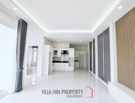 MODERN POOL VILLA  ON SOI 102 : 3 bed prime city location