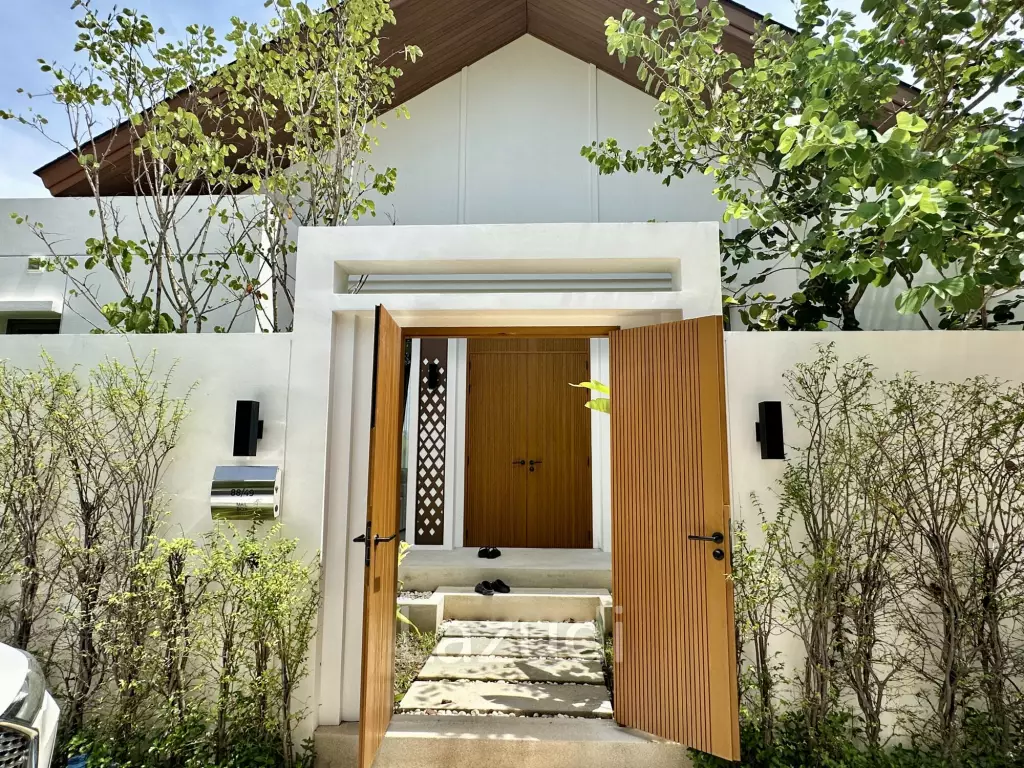 Ready to Move In: 3-Bedroom Pool Villa for Sale in Cherng Talay
