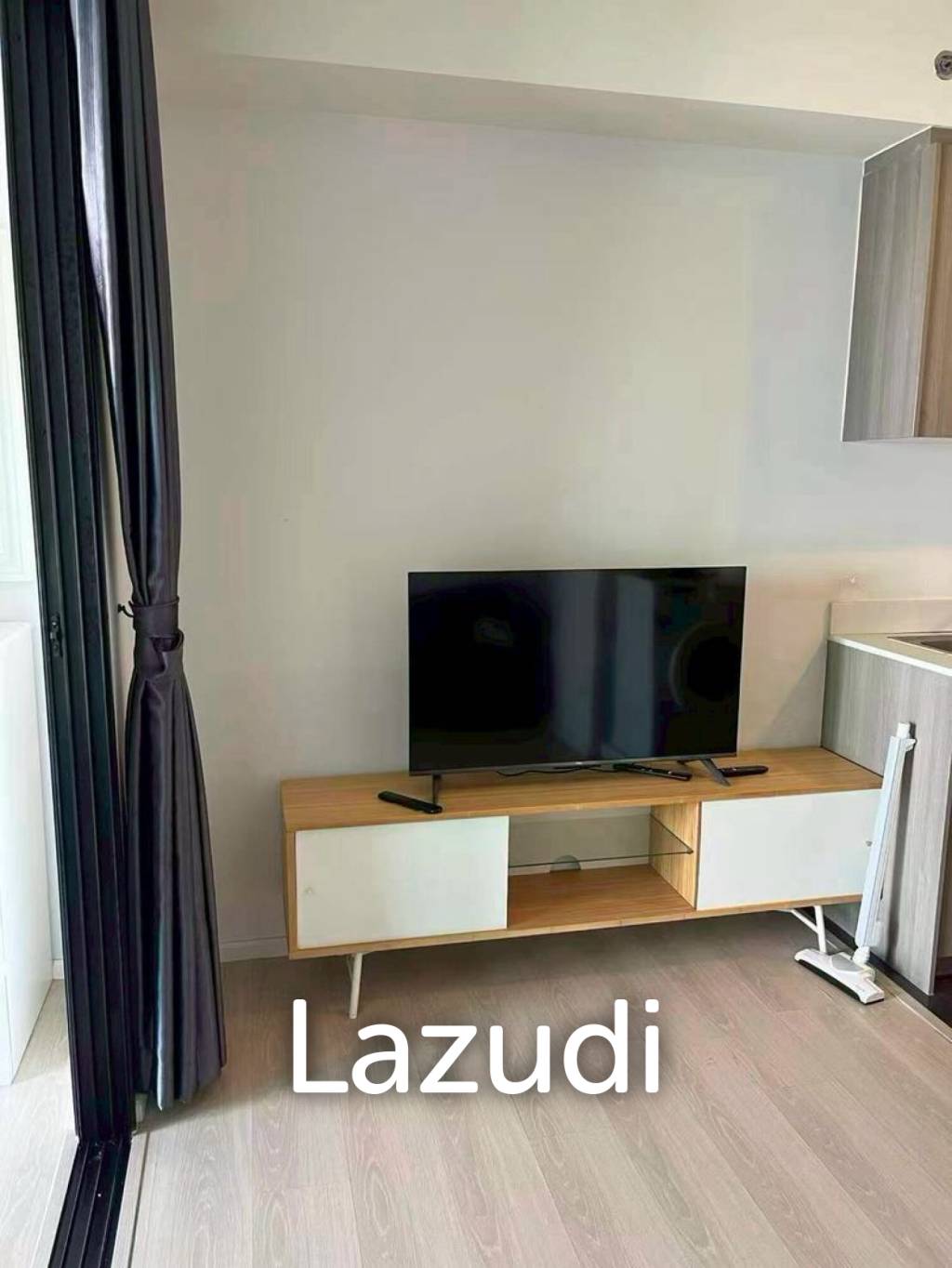 28 sqm 1 Bedroom Condo in Bang Plee Samut Prakan Freehold