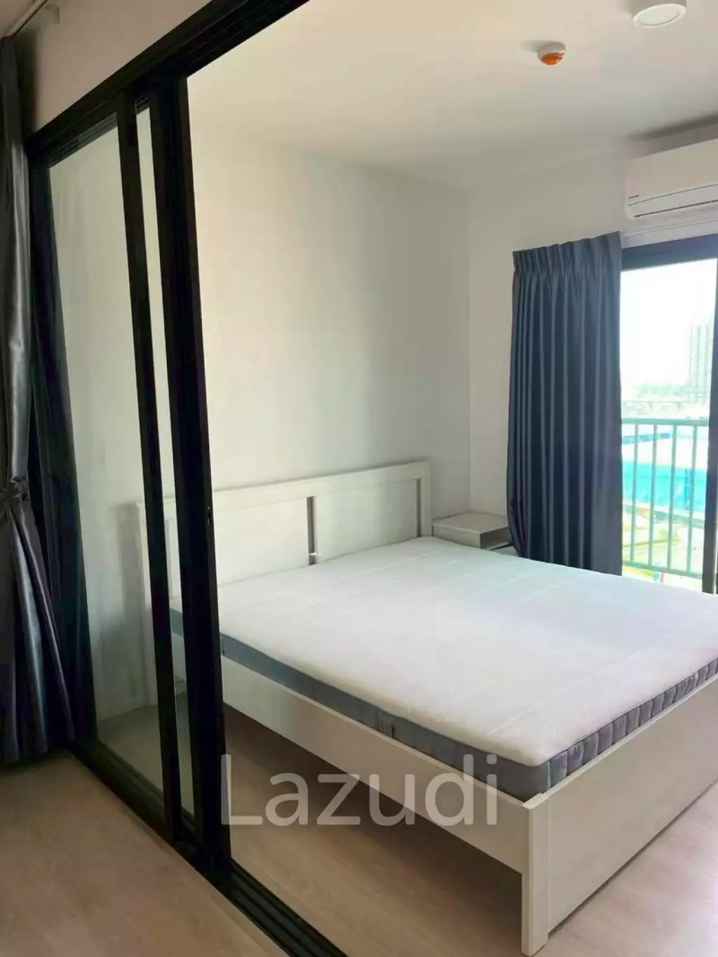 28 sqm 1 Bedroom Condo in Bang Plee Samut Prakan Freehold