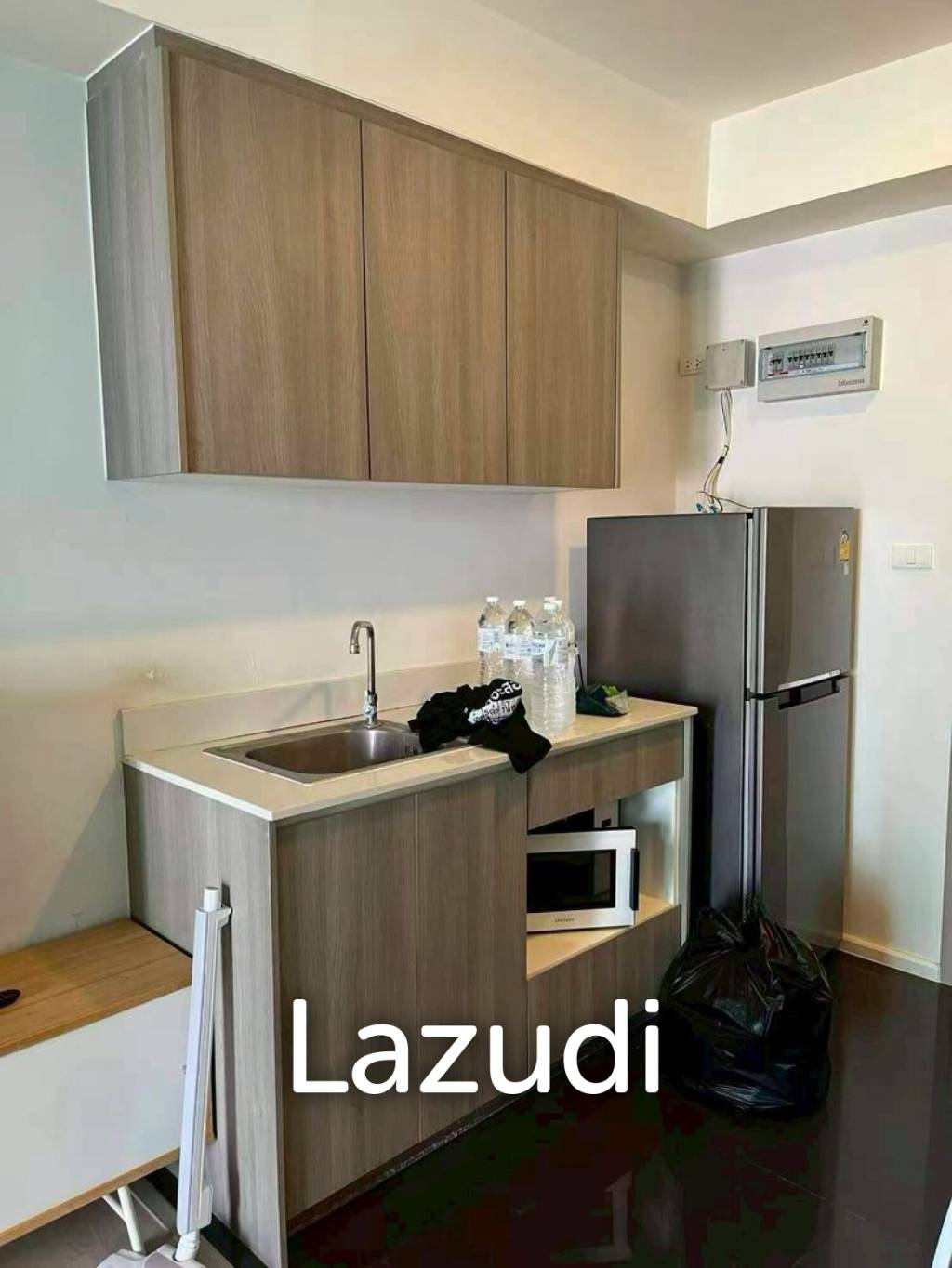 28 sqm 1 Bedroom Condo in Bang Plee Samut Prakan Freehold