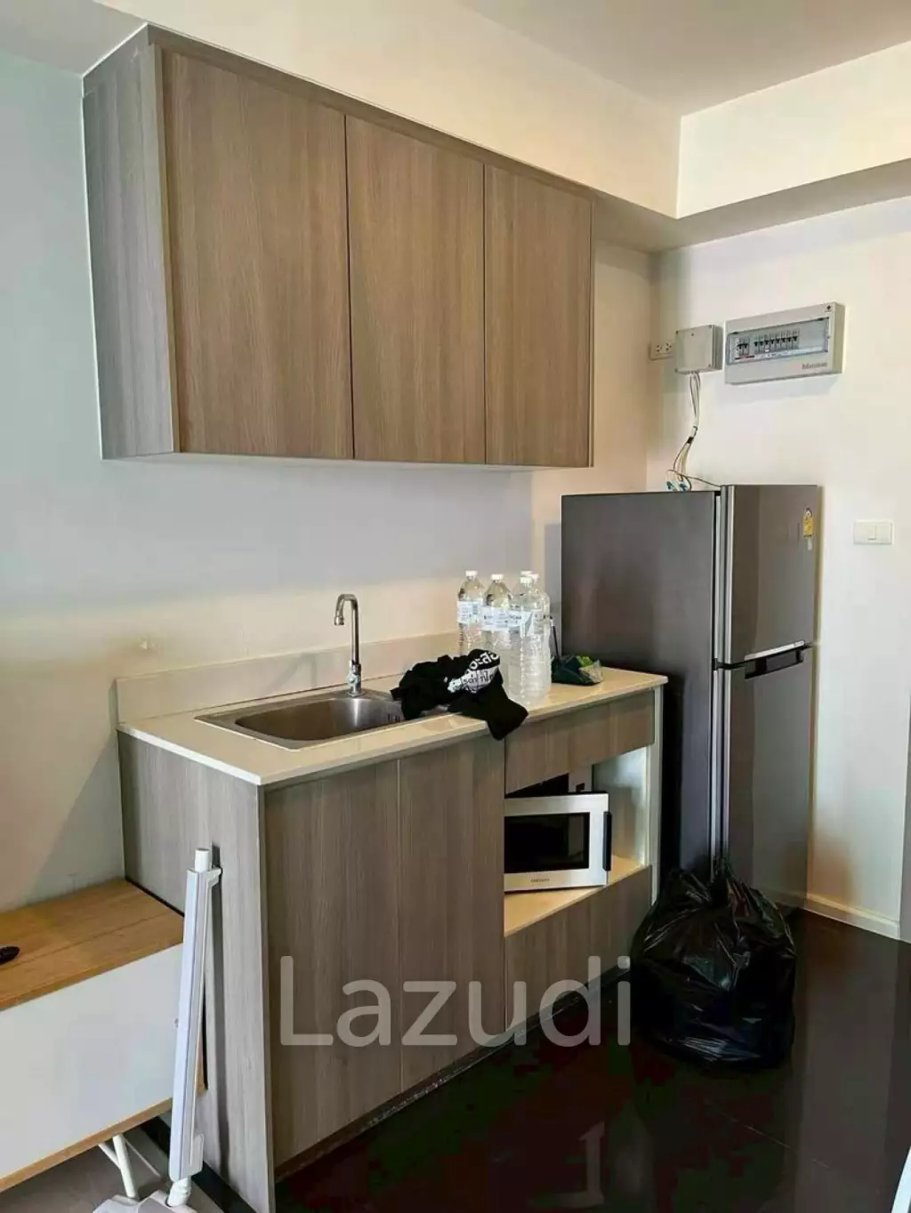 28 sqm 1 Bedroom Condo in Bang Plee Samut Prakan Freehold