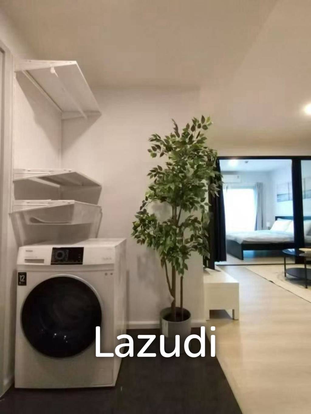 34.7 sqm high floor 1 bedroom condo in Bang Kaeo Bang Plee Samut Prakan
