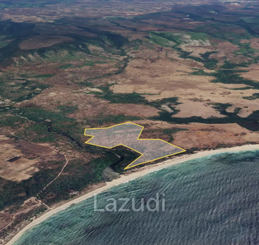 Premium Freehold Land in Sumba Wulla Waijelu Beachfront