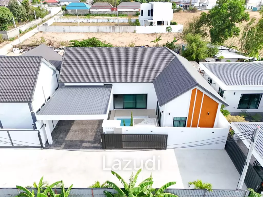 ขายวิลล่าพร้อมสระว่ายน้ำส่วนตัวสไตล์โมเดิร์น ในย่านทุ่งกลม-ตาลหมัน