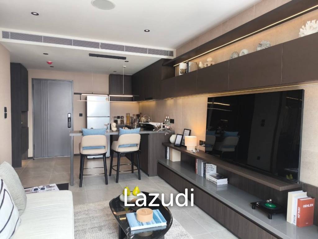 Ultra-Luxury 1-Bed Oceanfront Condo at The Panora Esturia