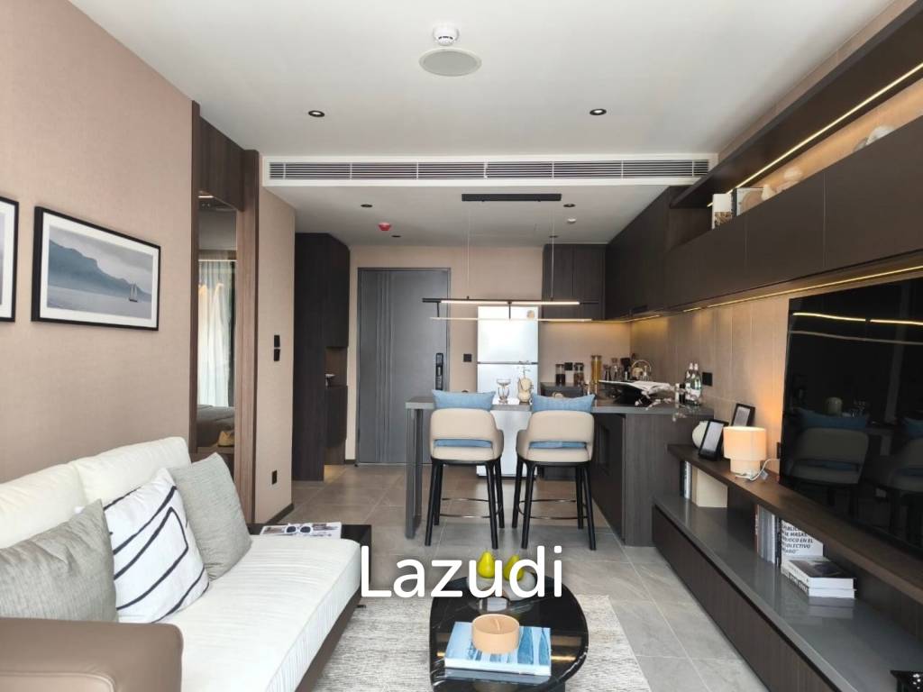 Ultra-Luxury 1-Bed Oceanfront Condo at The Panora Esturia