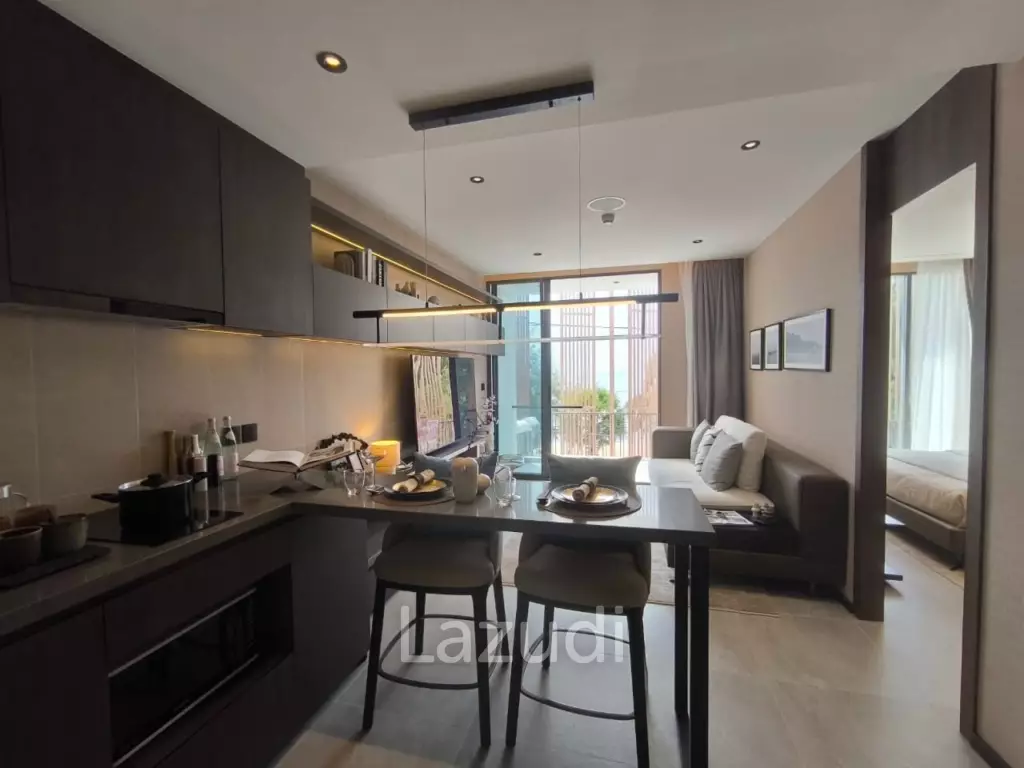 Ultra-Luxury 1-Bed Oceanfront Condo at The Panora Esturia