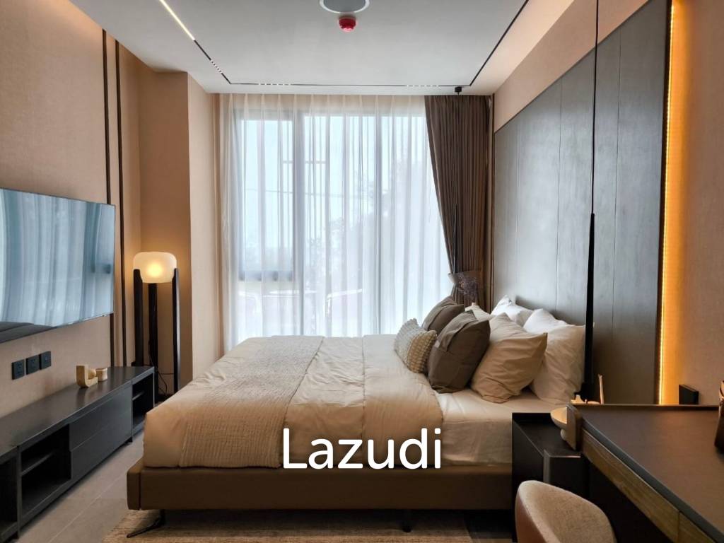 Ultra-Luxury 1-Bed Oceanfront Condo at The Panora Esturia