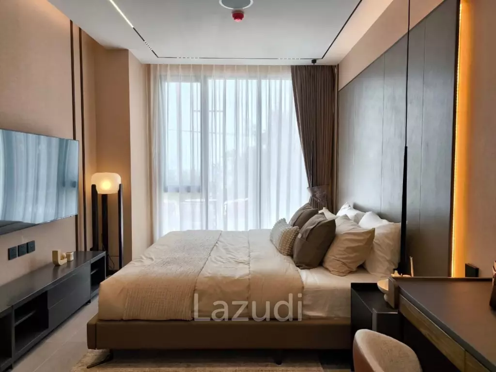 Ultra-Luxury 1-Bed Oceanfront Condo at The Panora Esturia
