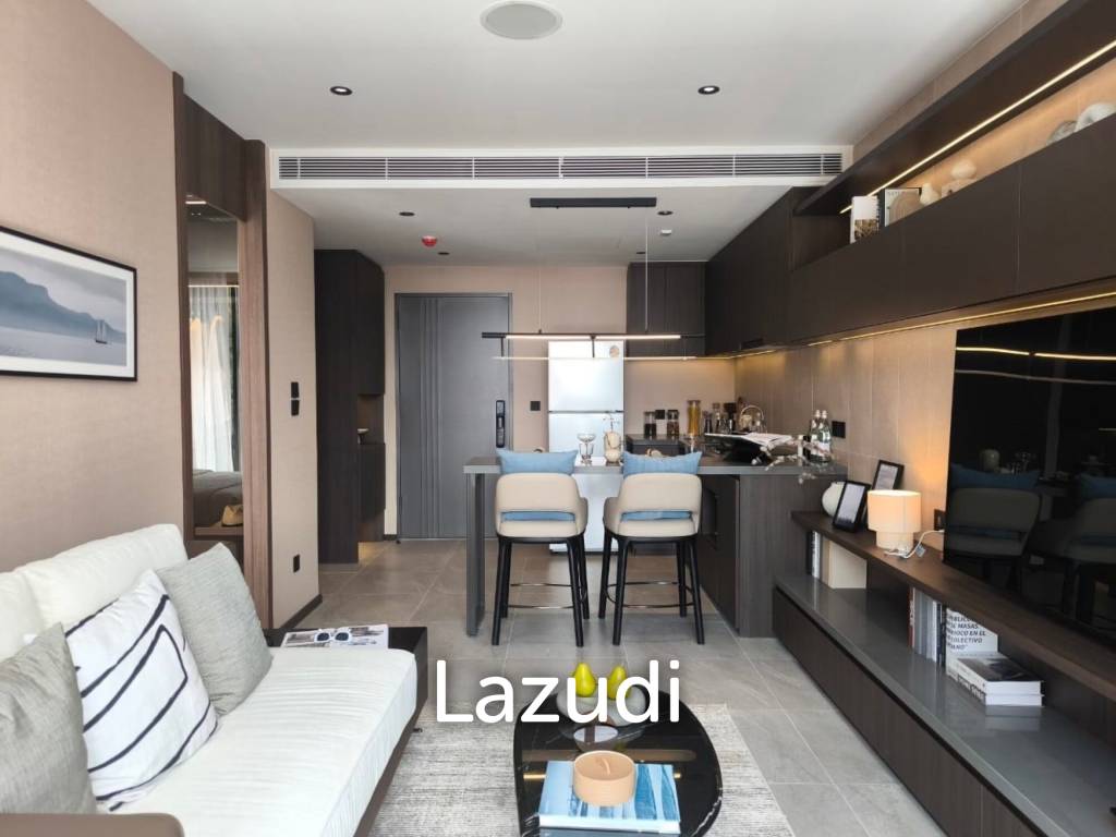 Ultra-Luxury 1-Bed Oceanfront Condo at The Panora Esturia