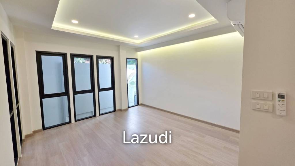 Newly Renovated 1-Storey House for Sale in Ratsada, Phuket