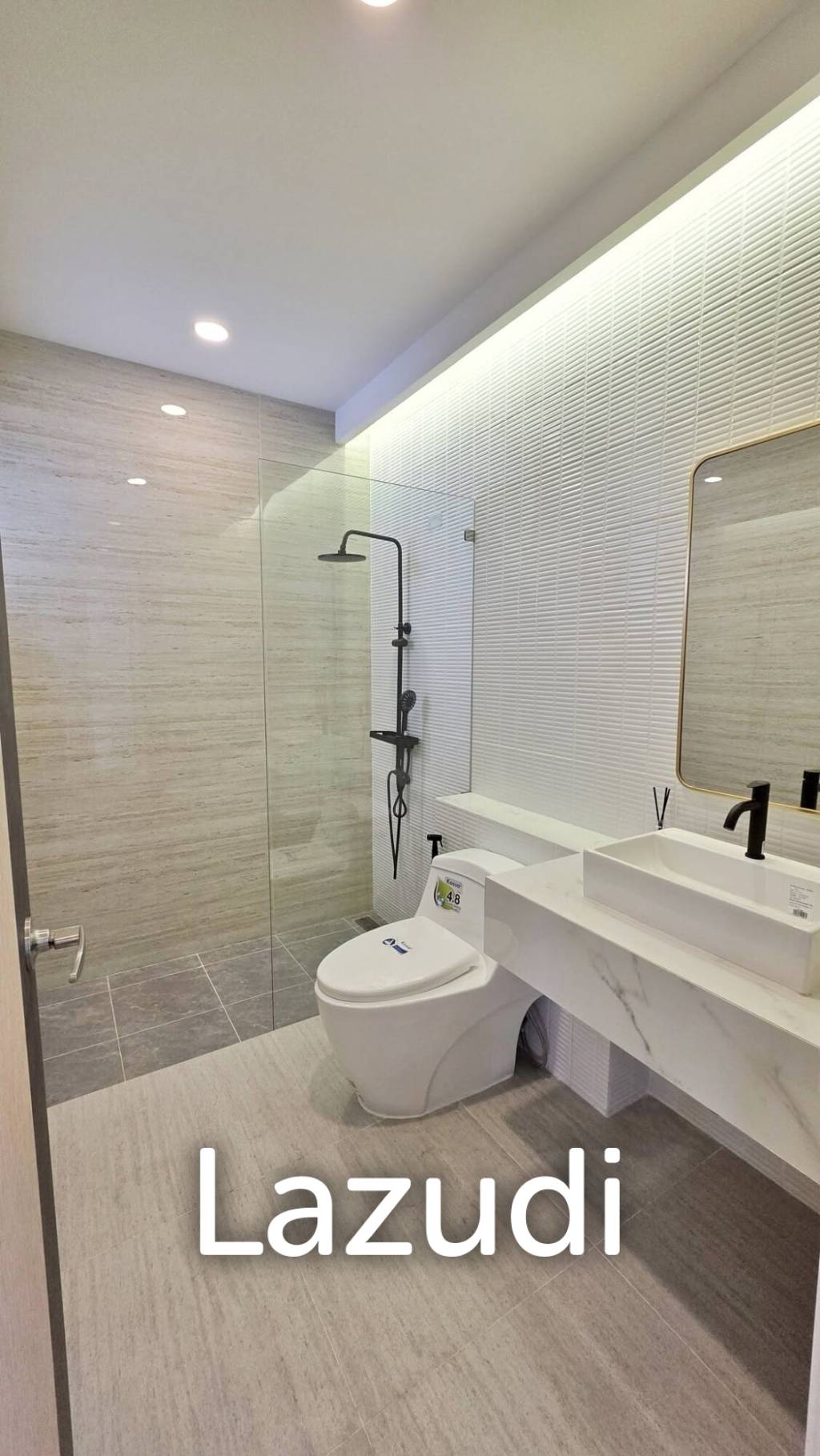 Newly Renovated 1-Storey House for Sale in Ratsada, Phuket