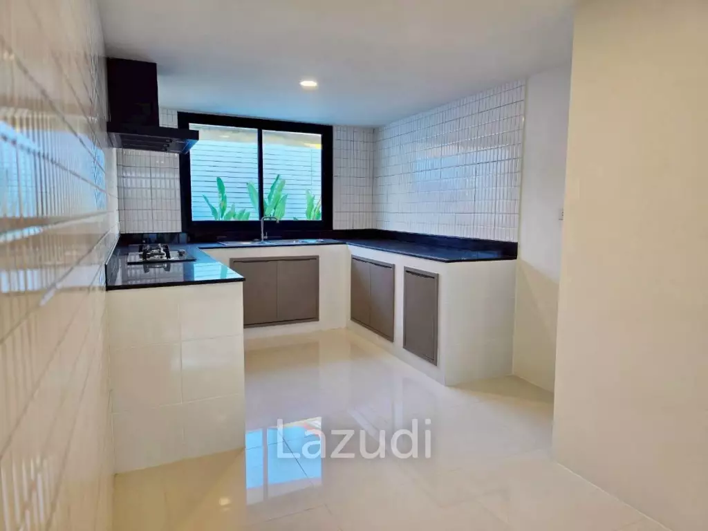 Newly Renovated 1-Storey House for Sale in Ratsada, Phuket