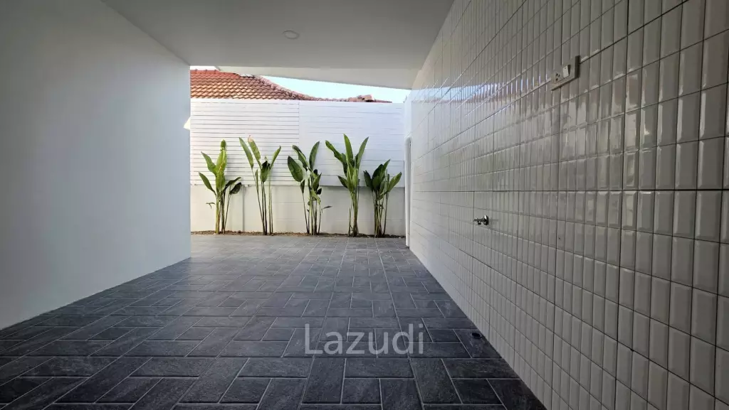 Newly Renovated 1-Storey House for Sale in Ratsada, Phuket