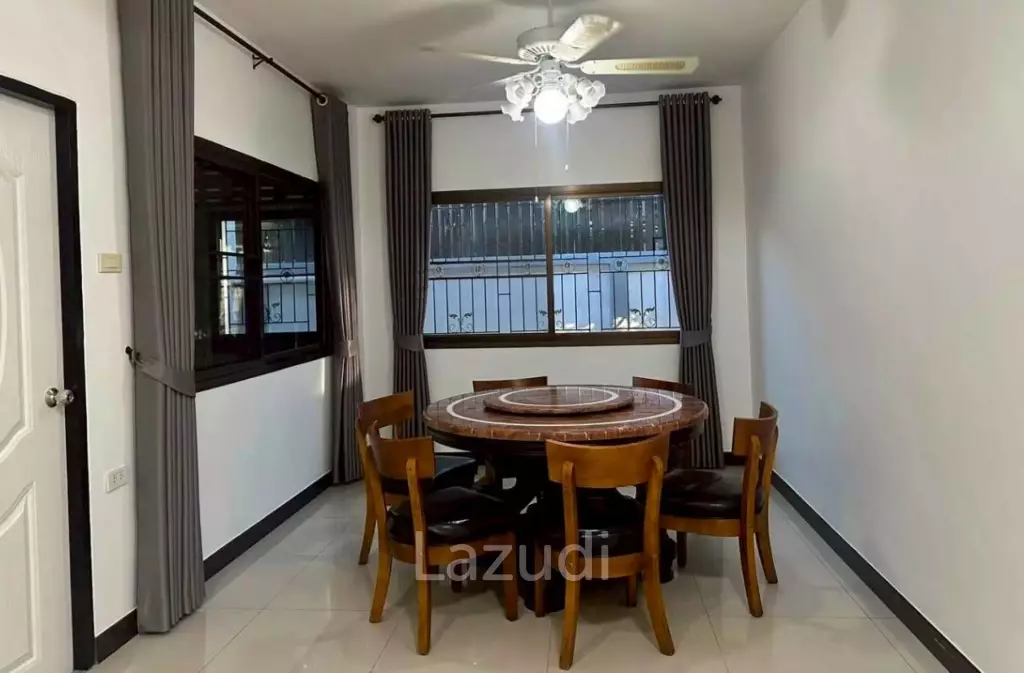 บ้านเดี่ยว 3 ห้องนอนแสนอบอุ่นสำหรับครอบครัว ที่พัทยารุ่งเรือง