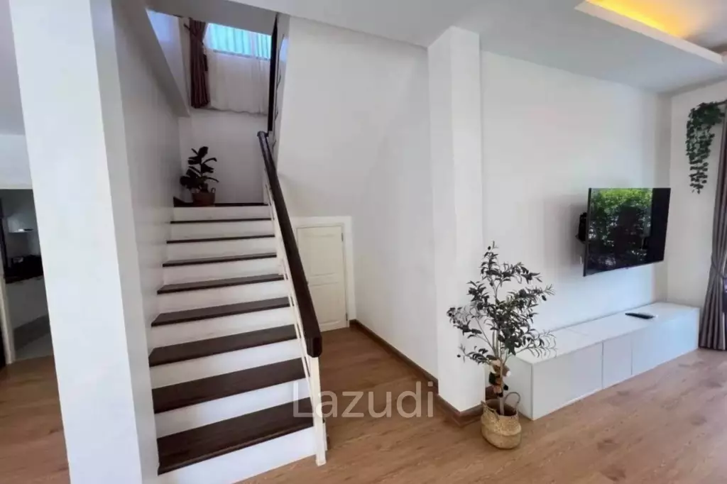 Modern 2-Story Detached House at Uraiwan Grand Villa