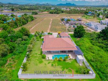 Luxury 5 Bed Pool Villa at Wang Pong.