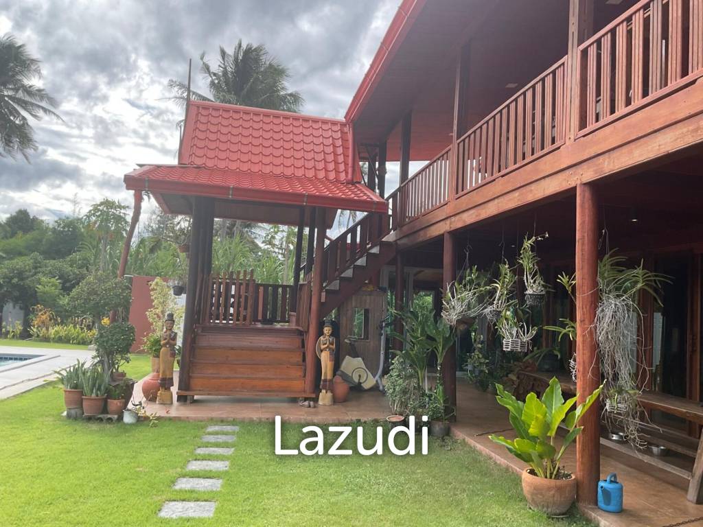 2 Storey Thai Style house with big land plot at Kuiburi