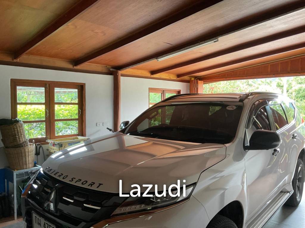 2 Storey Thai Style house with big land plot at Kuiburi