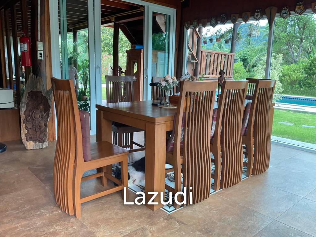 2 Storey Thai Style house with big land plot at Kuiburi