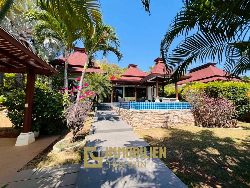 2 chambres + 2 salles de bain / Style thaï/balinais / Terrain de 600 m²